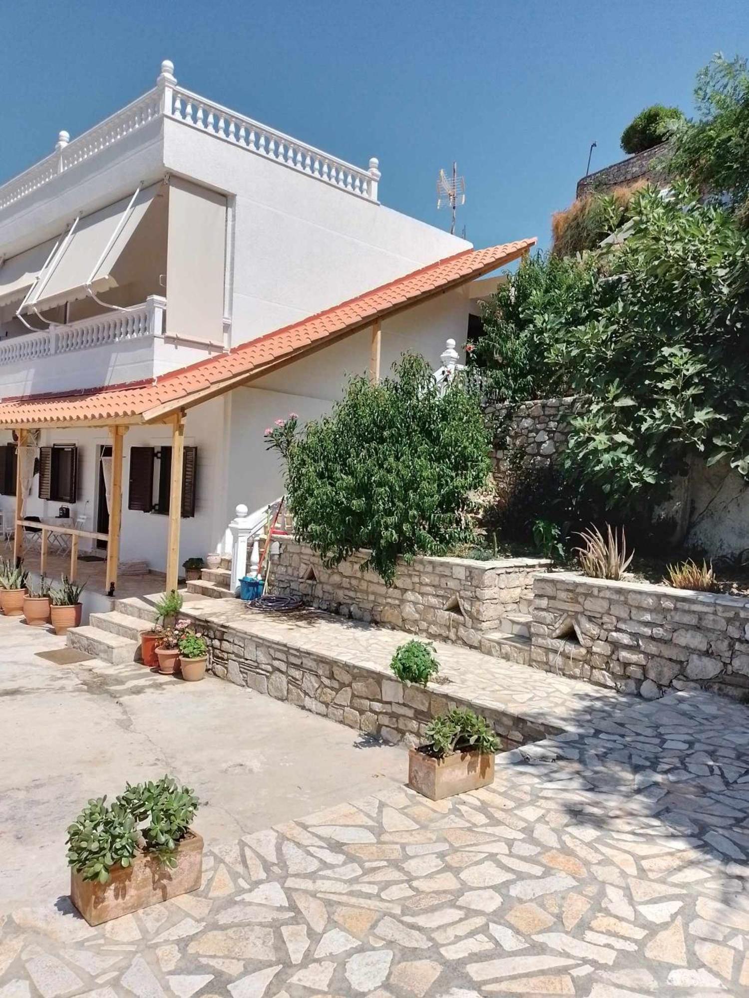 Hotel Vogklis House Qeparo Exterior foto
